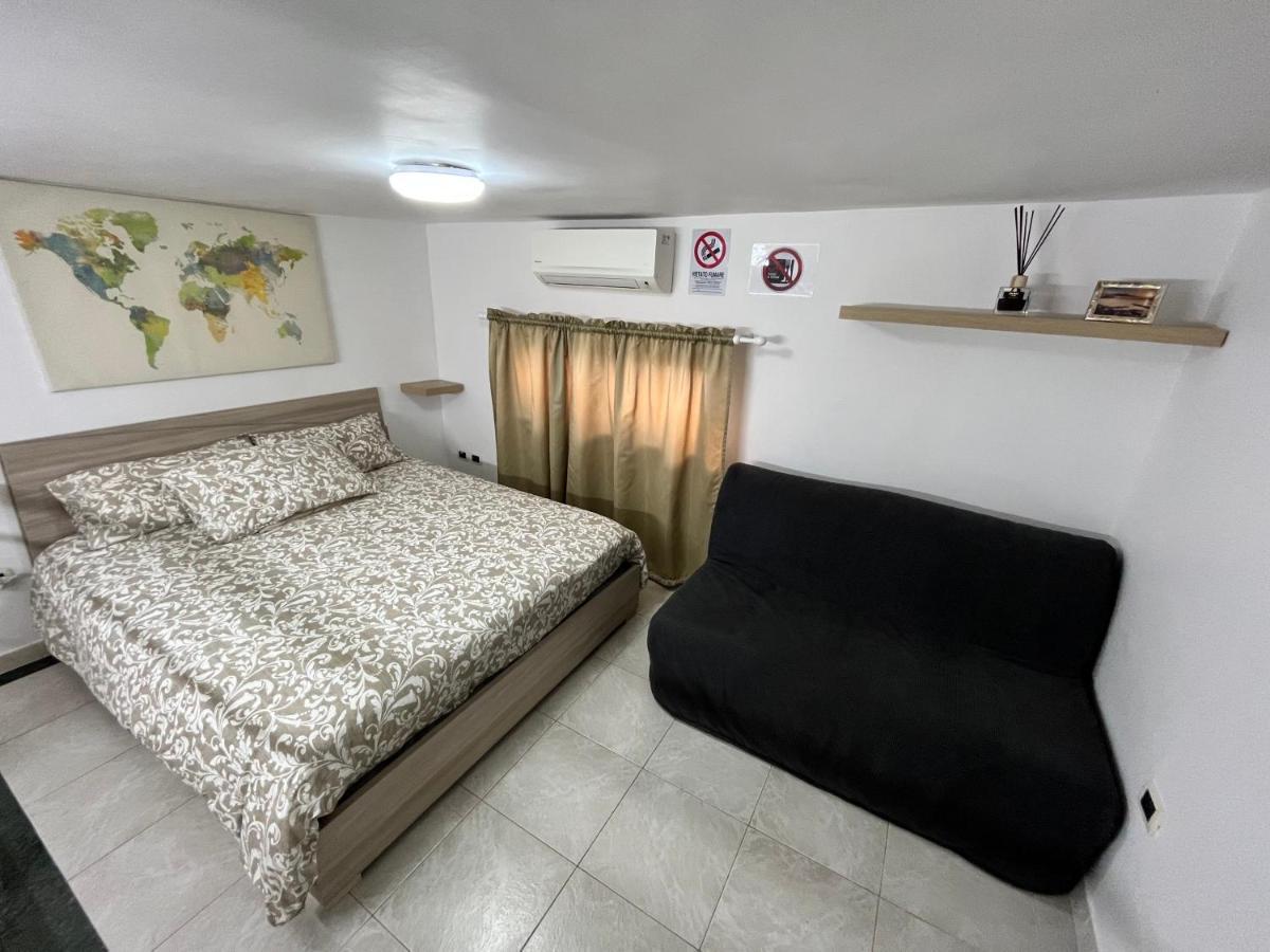 Regy Bed & Breakfast Naples Exterior photo
