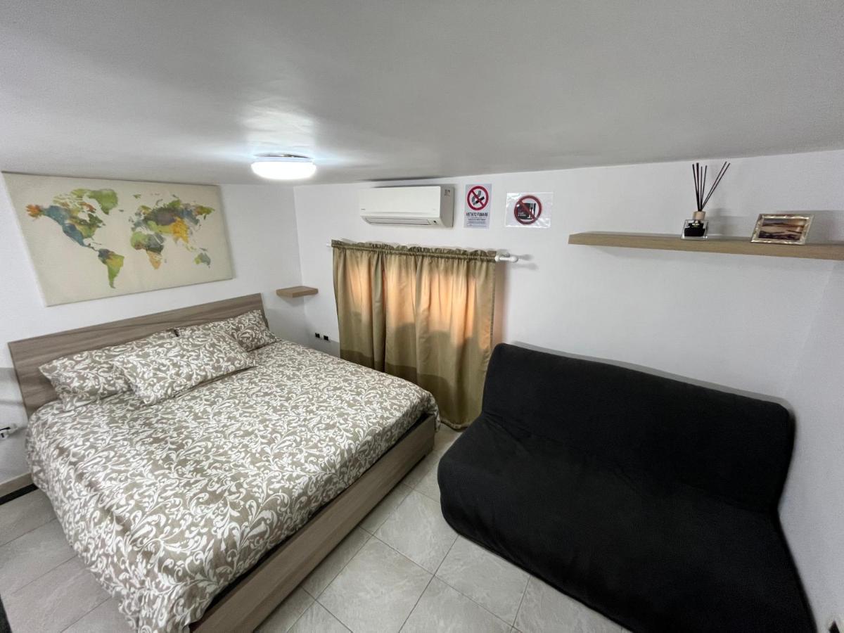Regy Bed & Breakfast Naples Exterior photo