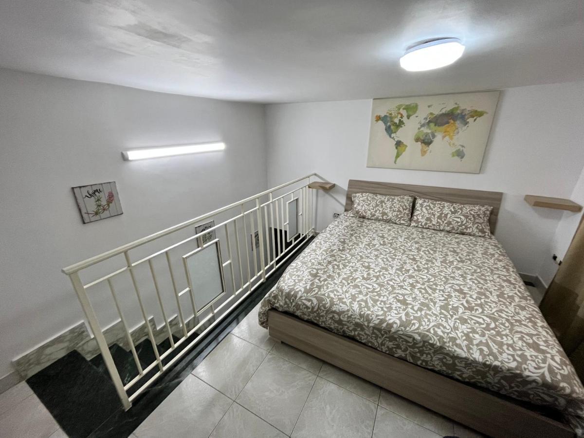 Regy Bed & Breakfast Naples Exterior photo