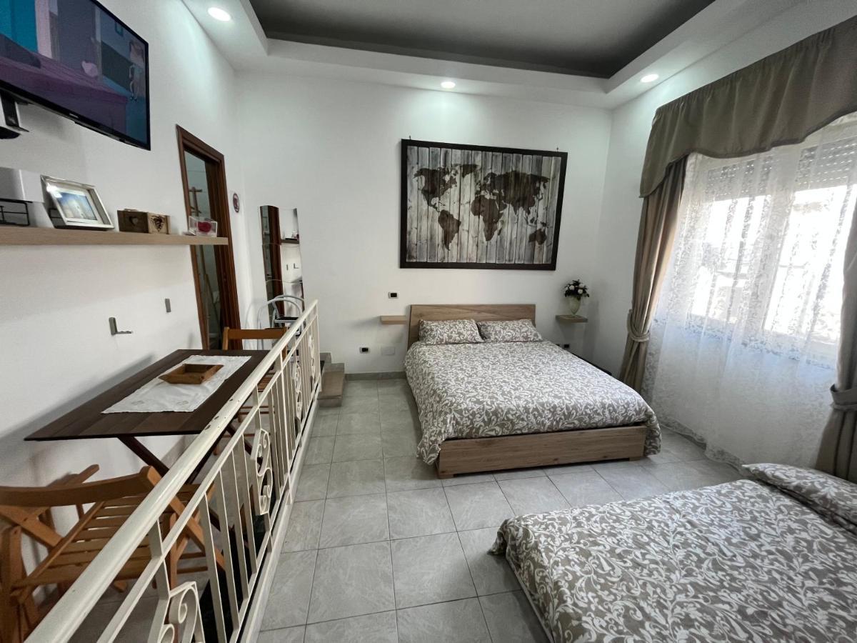 Regy Bed & Breakfast Naples Exterior photo