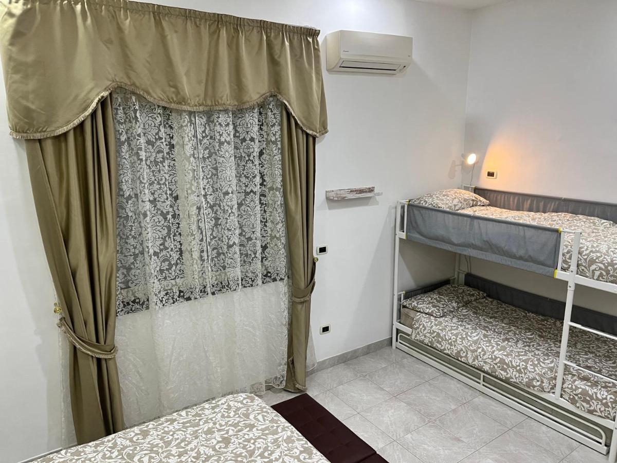 Regy Bed & Breakfast Naples Exterior photo
