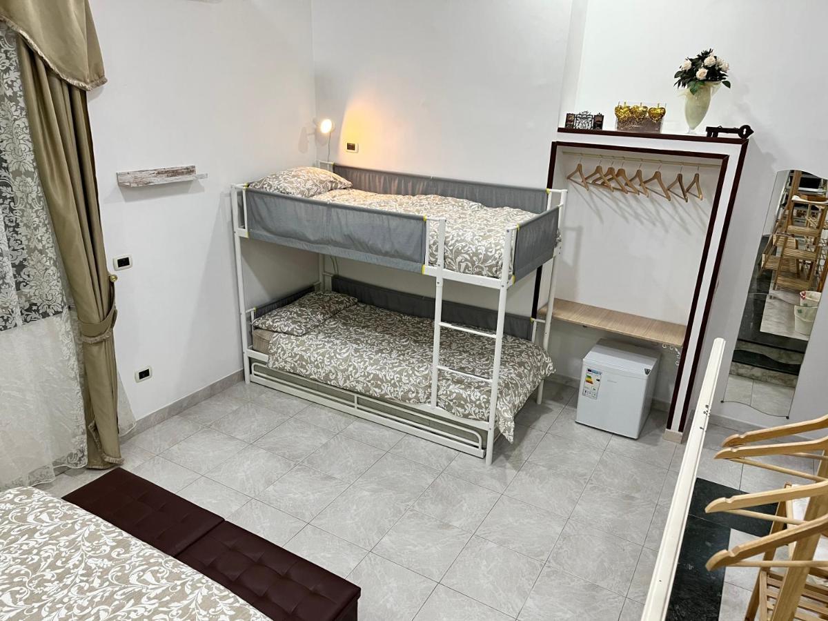 Regy Bed & Breakfast Naples Exterior photo