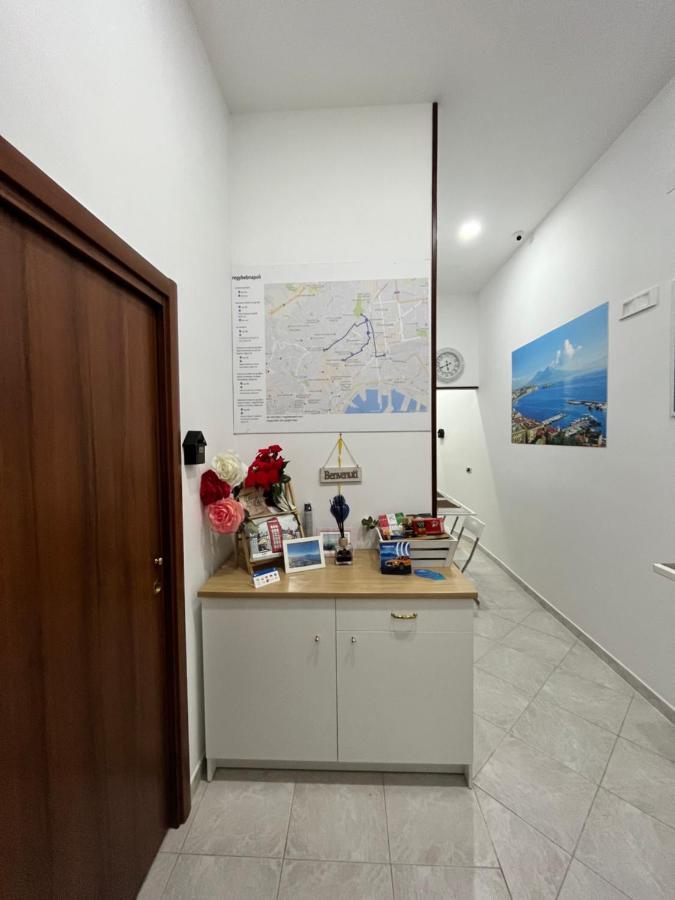 Regy Bed & Breakfast Naples Exterior photo